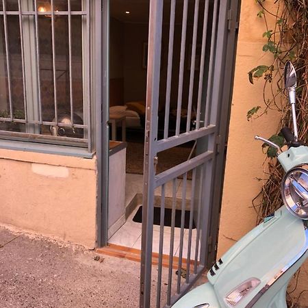 Studio Des Tanneurs Apartamento Montpellier Exterior foto