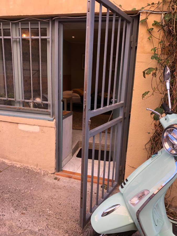 Studio Des Tanneurs Apartamento Montpellier Exterior foto